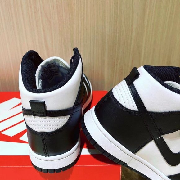 jordan 1 retro black white - Picture 4 of 5